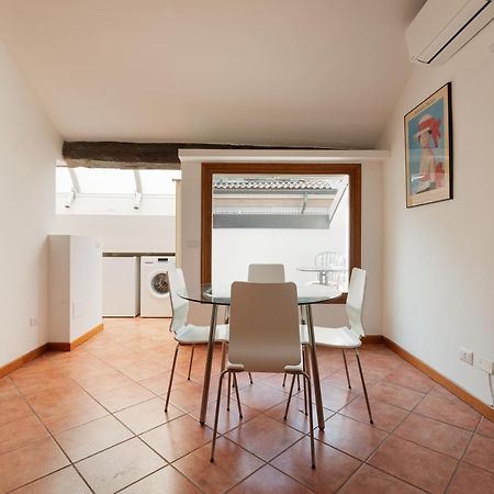 Corso Como Balcony Apartment Milán Exterior foto
